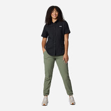 Load image into Gallery viewer, Áo Sơ Mi Tay Ngắn Nữ Columbia Tamiami™ Ii - Đen - Supersports Vietnam