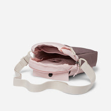 Tải hình ảnh vào trình xem Thư viện, Túi Đeo Chéo Columbia Zigzag™ Side - Hồng - Supersports Vietnam