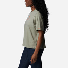 Tải hình ảnh vào trình xem Thư viện, Áo Thun Nữ Columbia North Cascades™ Relaxed - Xanh Quân Đội - Supersports Vietnam