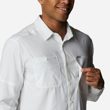 Load image into Gallery viewer, Áo Sơ Mi Dài Tay Chống Nắng Nam Columbia Silver Ridge™ Utility Lite - Trắng - Supersports Vietnam