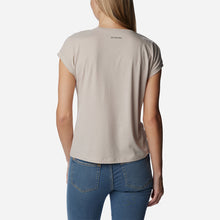 Tải hình ảnh vào trình xem Thư viện, Áo Thun Ngắn Tay Nữ Columbia Boundless Trek™ - Be - Supersports Vietnam