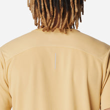 Load image into Gallery viewer, Áo Thun Nam Columbia Black Mesa™ Crew - Vàng - Supersports Vietnam