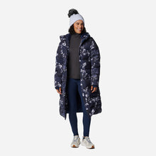 Load image into Gallery viewer, Áo Khoác Nữ Columbia Boundless Days™ Print Long Down - Xanh Navy - Supersports Vietnam