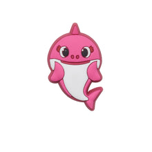 Tải hình ảnh vào trình xem Thư viện, Jibbitz™ Charm Mommy Shark