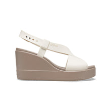 Tải hình ảnh vào trình xem Thư viện, Xăng Đan Đế Xuồng Nữ Crocs Brooklyn