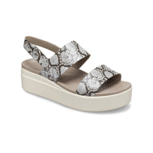 Load image into Gallery viewer, Giày đế xuồng Nữ Crocs Brooklyn