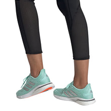 Load image into Gallery viewer, Giày Chạy Bộ Nữ Adidas Supernova