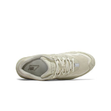 Tải hình ảnh vào trình xem Thư viện, Giày Thể Thao Nam New Balance 850 Lifestyle Running