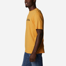 Load image into Gallery viewer, Áo Thun Ngắn Tay Nam Columbia Csc Basic Logo™ - Vàng - Supersports Vietnam
