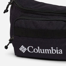 Tải hình ảnh vào trình xem Thư viện, Túi Bao Tử Thể Thao Columbia Zigzag™ - Đen - Supersports Vietnam
