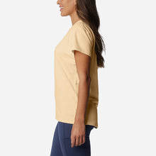 Load image into Gallery viewer, Áo Thun Nữ Columbia Sun Trek™ Graphic - Cam - Supersports Vietnam
