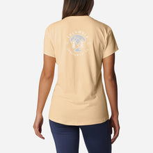 Load image into Gallery viewer, Áo Thun Nữ Columbia Sun Trek™ Graphic - Cam - Supersports Vietnam
