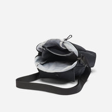 Tải hình ảnh vào trình xem Thư viện, Túi Xách Thể Thao Columbia Zigzag™ - Đen - Supersports Vietnam
