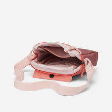 Tải hình ảnh vào trình xem Thư viện, Túi Đeo Chéo Columbia Zigzag™ Side - Hồng - Supersports Vietnam
