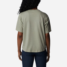 Tải hình ảnh vào trình xem Thư viện, Áo Thun Nữ Columbia North Cascades™ Relaxed - Xanh Quân Đội - Supersports Vietnam
