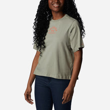 Tải hình ảnh vào trình xem Thư viện, Áo Thun Nữ Columbia North Cascades™ Relaxed - Xanh Quân Đội - Supersports Vietnam
