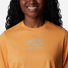 Tải hình ảnh vào trình xem Thư viện, Áo Thun Nữ Columbia North Cascades™ Relaxed - Vàng - Supersports Vietnam
