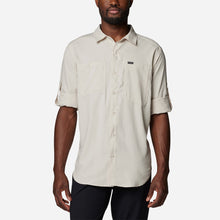 Load image into Gallery viewer, Áo Sơ Mi Tay Dài Nam Columbia Silver Ridge™ Utility Lite Longsleeve - Be - Supersports Vietnam
