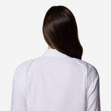 Load image into Gallery viewer, Áo Sơ Mi Dài Tay Nữ Columbia Silver Ridge Utility™ Long Sleeve - Trắng - Supersports Vietnam
