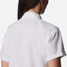 Load image into Gallery viewer, Áo Sơ Mi Tay Ngắn Nữ Columbia Silver Ridge Utility™ Short Sleeve - Trắng - Supersports Vietnam
