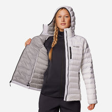 Tải hình ảnh vào trình xem Thư viện, Áo Khoác Nữ Columbia Arctic Crest™ Down Hooded - Trắng - Supersports Vietnam
