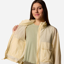 Tải hình ảnh vào trình xem Thư viện, Áo Khoác Nữ Columbia Paracutie™ Cropped Cargo Windbreaker - Vàng - Supersports Vietnam
