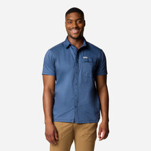 Load image into Gallery viewer, Áo Sơ Mi Tay Ngắn Nam Columbia Landroamer™ Twill Short Sleeve - Xanh Dương - Supersports Vietnam
