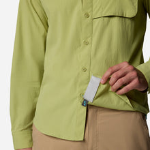 Load image into Gallery viewer, Áo Sơ Mi Dài Tay Nam Columbia Wild Cast™ Long Sleeve - Xanh Lá - Supersports Vietnam
