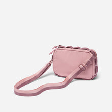 Tải hình ảnh vào trình xem Thư viện, Túi Đeo Chéo Columbia Trail Traveler™ - Hồng - Supersports Vietnam
