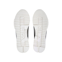 Tải hình ảnh vào trình xem Thư viện, Giày Thời Trang Unisex Fila Zama
