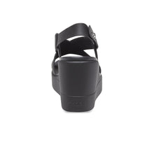 Tải hình ảnh vào trình xem Thư viện, Xăng Đan Đế Xuồng Nữ Crocs Brooklyn
