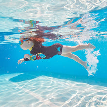 Tải hình ảnh vào trình xem Thư viện, Áo bơi bé trai Zoggs Sci Fi Long Sleeve Zip Suntop
