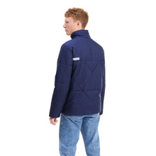 Load image into Gallery viewer, Áo Khoác Nam Puma Essentials
