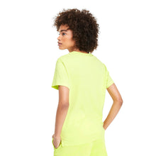 Tải hình ảnh vào trình xem Thư viện, Áo Tay Ngắn Thể Thao Nữ Puma Classics Logo Tee
