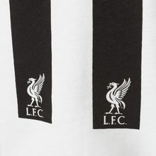 Tải hình ảnh vào trình xem Thư viện, Áo Thun Bé Trai LFC Salah Flag Graphic
