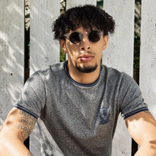 Load image into Gallery viewer, Áo Thun Nam LFC Knitted Crest
