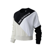 Load image into Gallery viewer, Áo Nỉ Nữ New Balance Athletics Village
