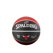 Tải hình ảnh vào trình xem Thư viện, Banh bóng rổ Unisex Spalding Chicago Bulls
