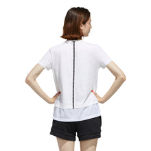 Load image into Gallery viewer, Áo Tay Ngắn Thể Thao Nữ Adidas Essentials Material Mix
