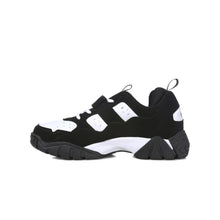 Tải hình ảnh vào trình xem Thư viện, Giày Thời Trang Unisex Fila Relentless 96
