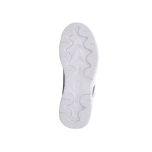 Load image into Gallery viewer, Giày Thời Trang Unisex Fila Filaray Tapey Tape
