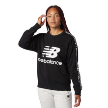 Load image into Gallery viewer, Áo Nỉ Nữ New Balance Athletics Animal Print Crew
